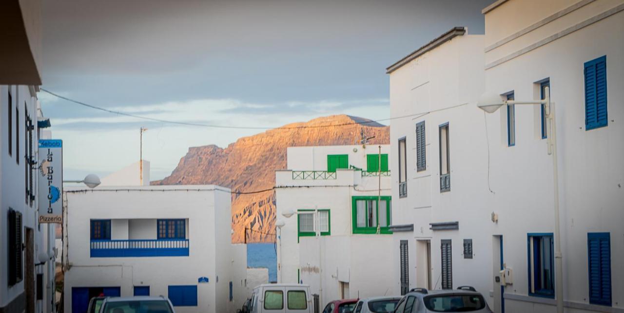Volcanokite Apartments Famara Exteriér fotografie